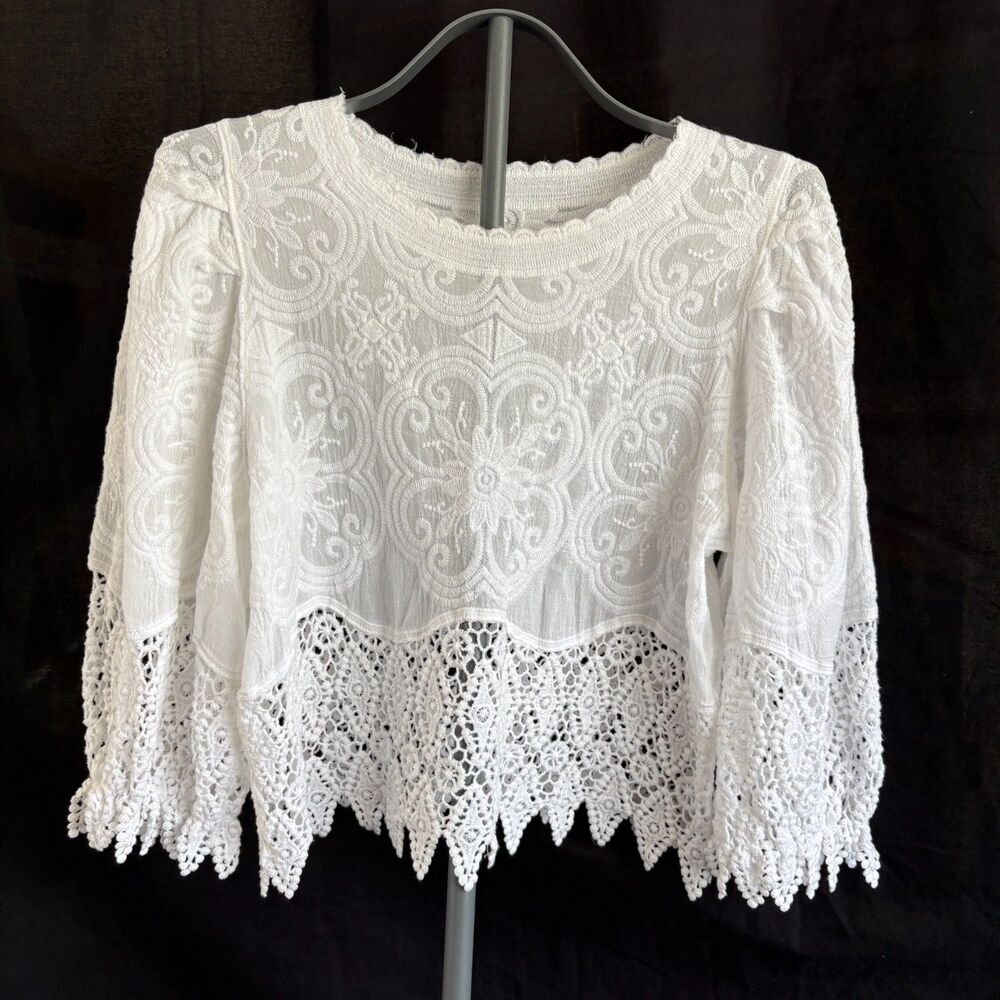 White Embroidered Crochet Lace Crop Top 3/4 Sleeve Scalloped Boho Romantic